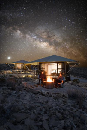Camp Elena - Luxury Tents Minutes from Big Bend and Restaurants